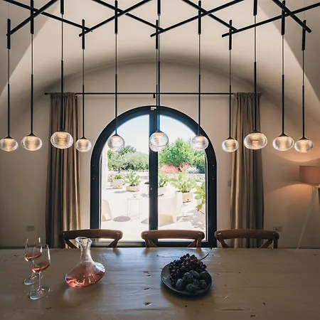 Helloapulia - Terra, Fuoco & Acqua - Scenic Escape, Pet Friendly Villa Cisternino
