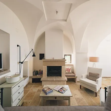 Helloapulia - Terra, Fuoco & Acqua - Scenic Escape, Pet Friendly * Cisternino