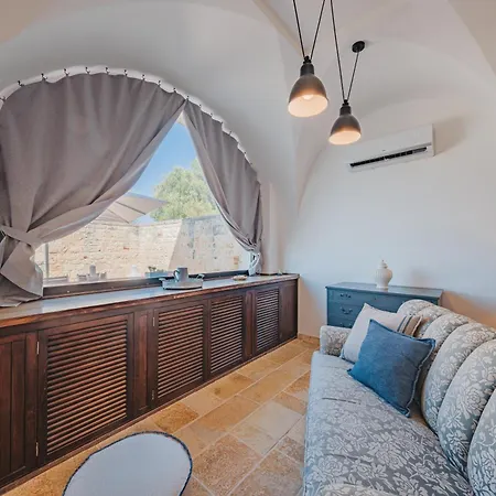 Helloapulia - Terra, Fuoco & Acqua - Scenic Escape, Pet Friendly *