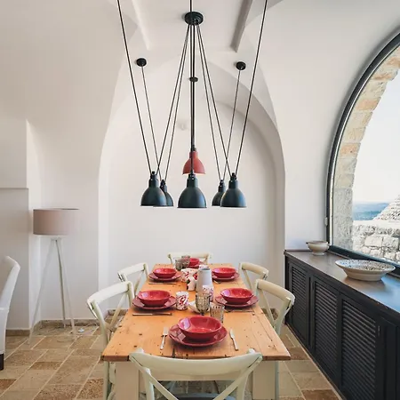 Helloapulia - Terra, Fuoco & Acqua - Scenic Escape, Pet Friendly Villa *