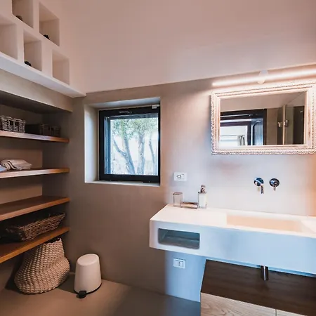 Helloapulia - Terra, Fuoco & Acqua - Scenic Escape, Pet Friendly Villa *