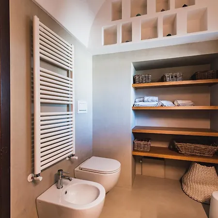 Helloapulia - Terra, Fuoco & Acqua - Scenic Escape, Pet Friendly Cisternino