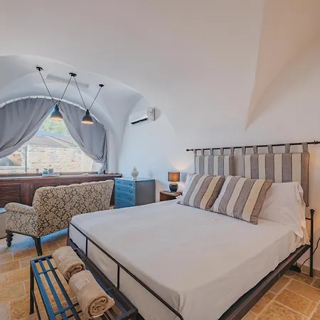 Helloapulia - Terra, Fuoco & Acqua - Scenic Escape, Pet Friendly Villa Cisternino